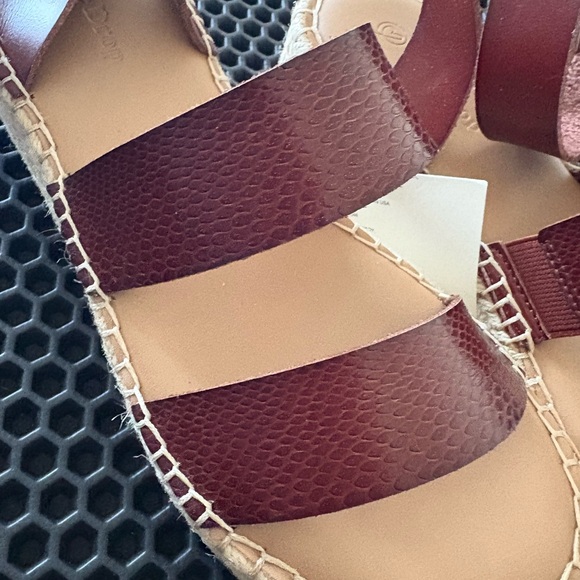 The Drop elegant  brown espadradille   sandals - Picture 2 of 6